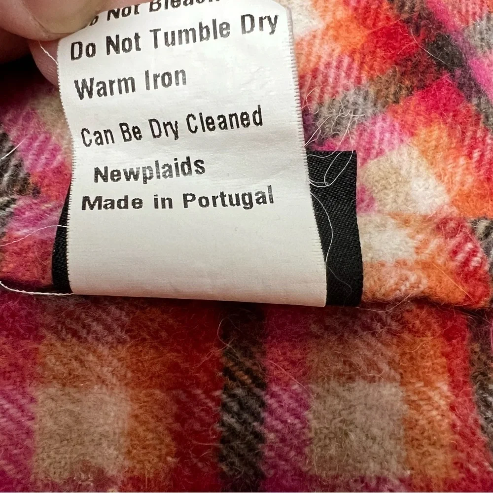 Roca Home Blanket Lambswool 50 X 67 Plaid Throw Stadium Picnic Car Cabin Red